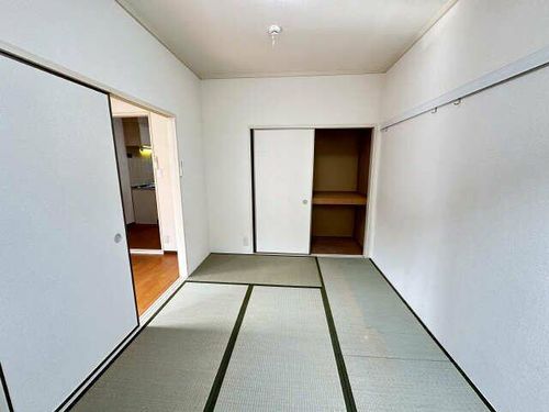 クラリス21の内装