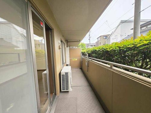 本山日和町ヒルズ 106号の内装