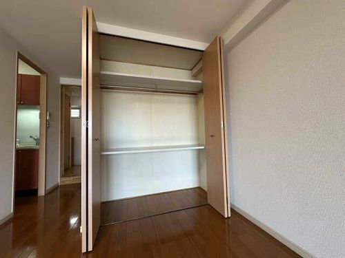 名駅・ドットマンションの内装