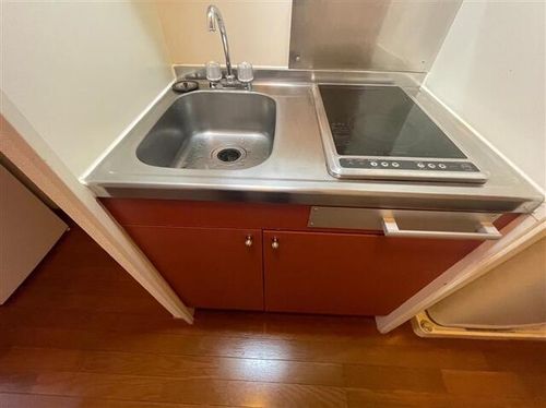 ドミール中島N108のキッチン