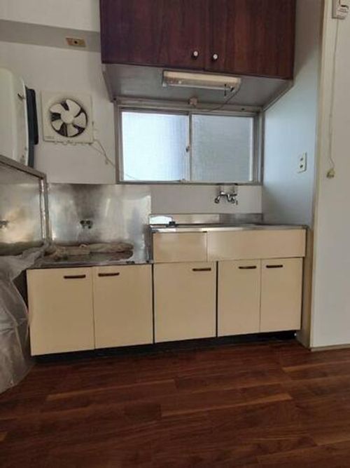 愛知県名古屋市中川区春田4丁目(マンション)の賃貸物件のキッチン