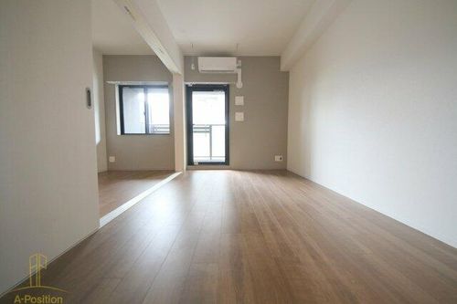 ファーストフィオーレ九条Ⅱの居間