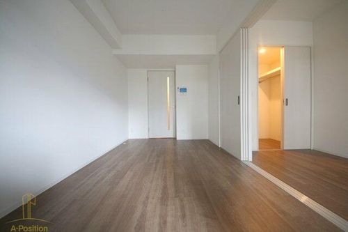 ファーストフィオーレ九条Ⅱの居間