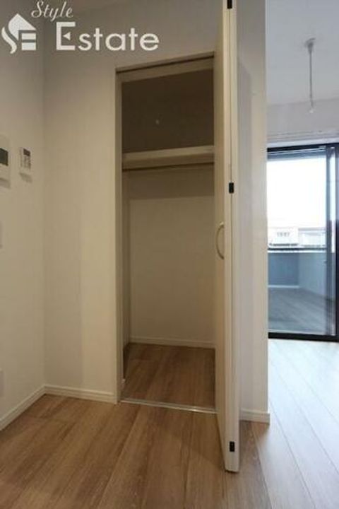 robot home 鶴里の内装