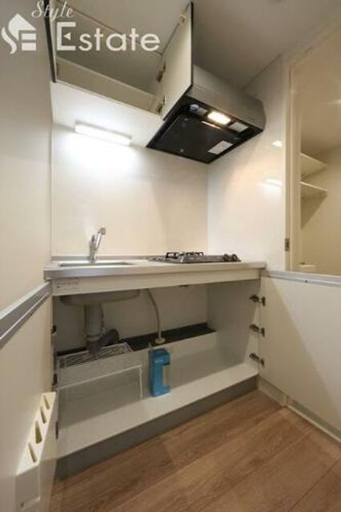 robot home 鶴里のキッチン