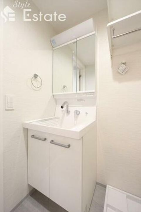 robot home 鶴里の内装