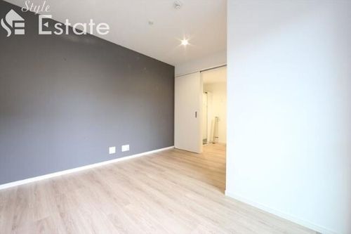 robot home 鶴里の内装