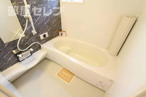 プティ メゾン101の風呂