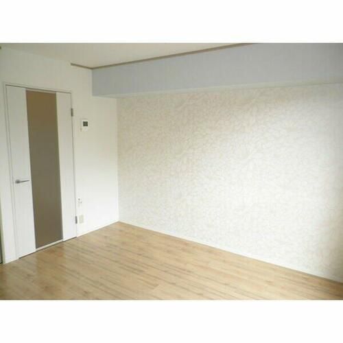 グランシャリオ203の居間