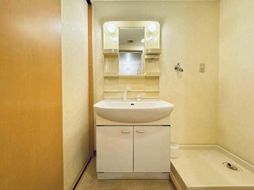 WEST WOOD 1stの内装