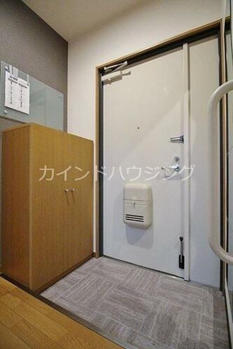 ブエナビスタ貝塚の玄関