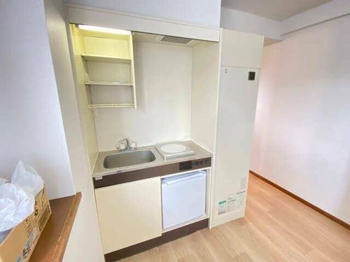 シティコザワのキッチン