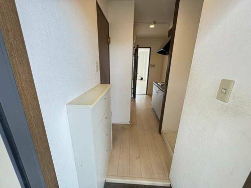 コスモM73の玄関