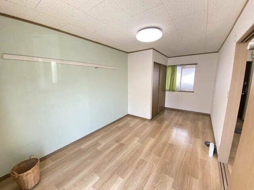 コンフォート小幡の居間