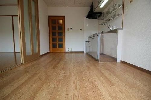 大阪府大阪市東淀川区淡路1丁目(マンション)の賃貸物件の居間