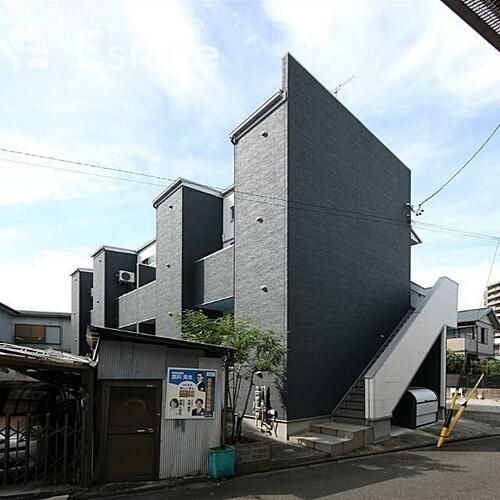 Emillia22202の外観