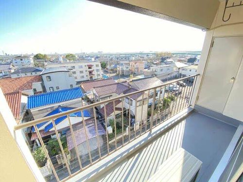 大東山ビルの内装