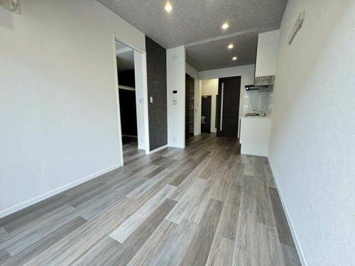 サンライズ百合ヶ丘C棟の居間