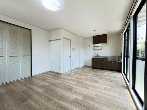 グリーンハイツ相川の居間