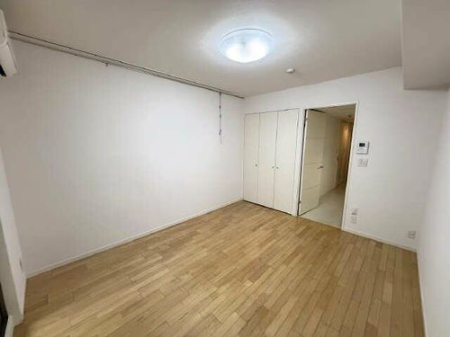 アクシス白山の居間