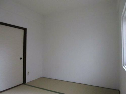 英マンションの内装