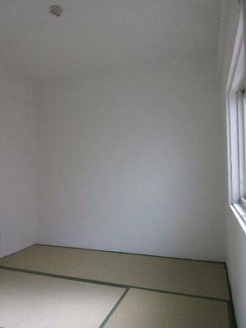 英マンションの内装