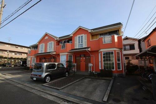 ぺリプエストⅠ番館の外観