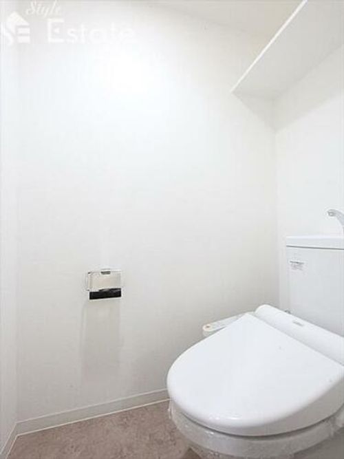 アルテミスの内装