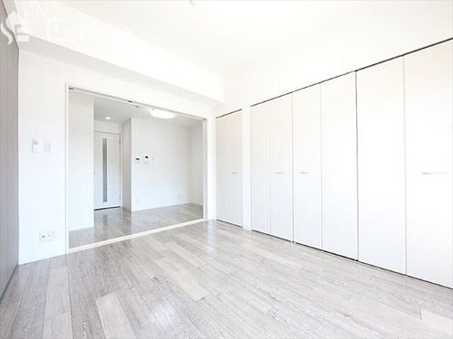 アルテミスの内装