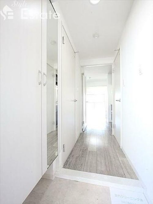 アルテミスの玄関