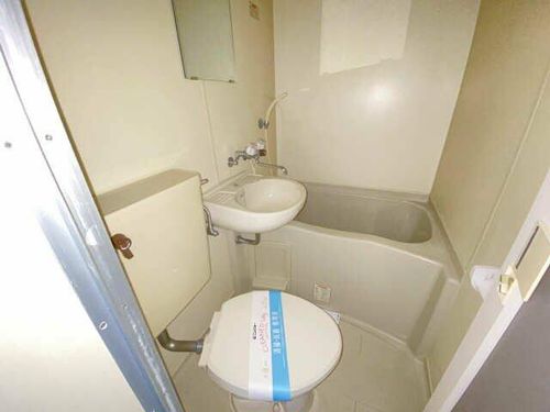 ニッシンハイツ高畑の風呂