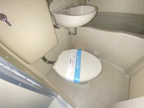 ニッシンハイツ高畑の内装