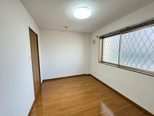 RESIDENCE四季 弐番館の居間