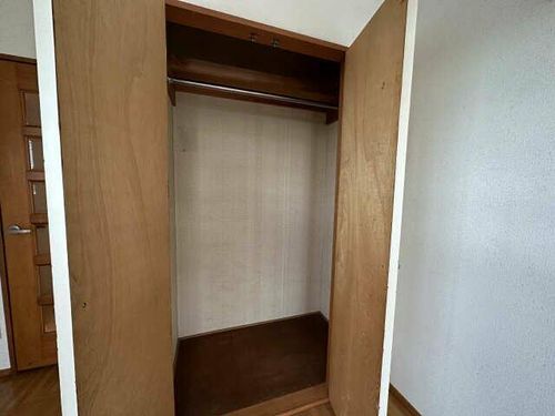 アデナック14の内装