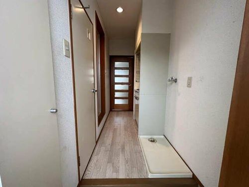 アデナック14の玄関