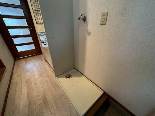 アデナック14の内装