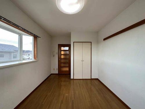 アデナック14の内装