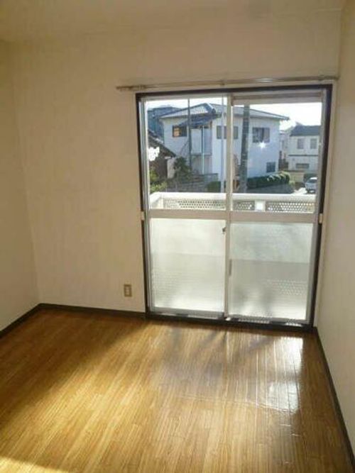 エクセル北邸Aの居間