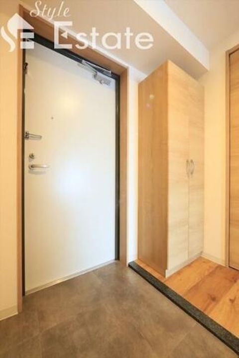 愛知県名古屋市瑞穂区彌富通5丁目(マンション)の賃貸物件の玄関