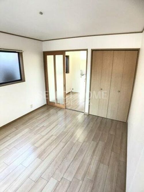 スカイタウン鈴木103の居間