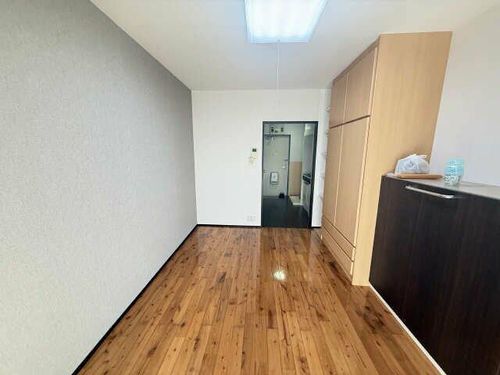 上田パストラルコートの居間