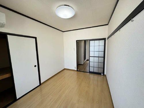フレグランス大坪の居間