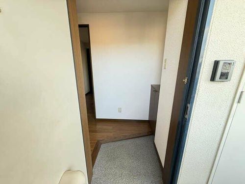 アゼリアガーデン 北館の玄関