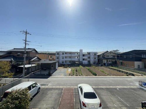 ホワイエはせがわのその他画像