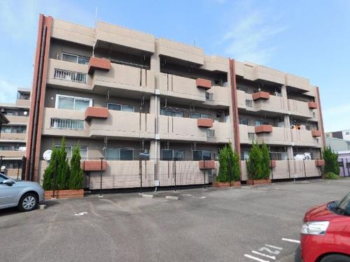 藤本コーポ102の外観