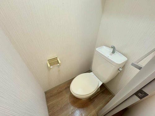 アイリス観月の内装