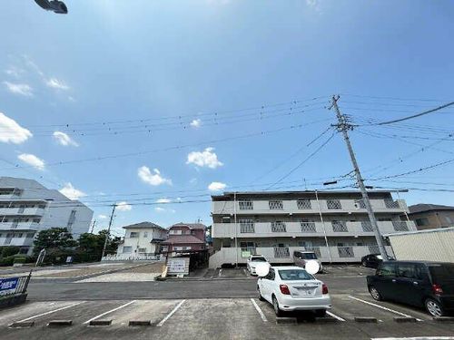 ホワイトハイツのその他画像