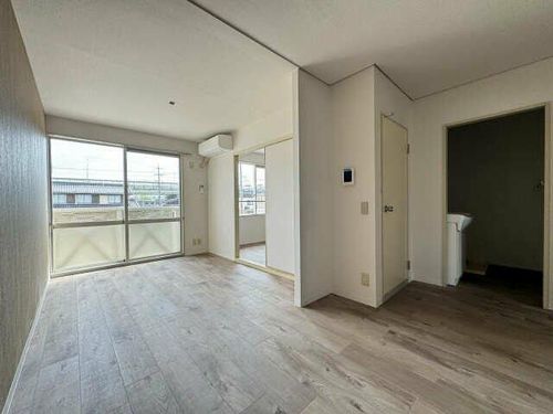 サンシャイン90’の居間