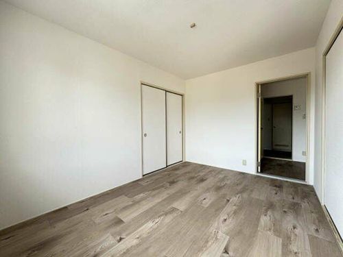 サンシャイン90’の内装