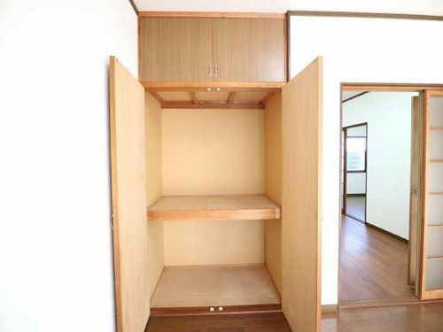 メゾン赤土の内装